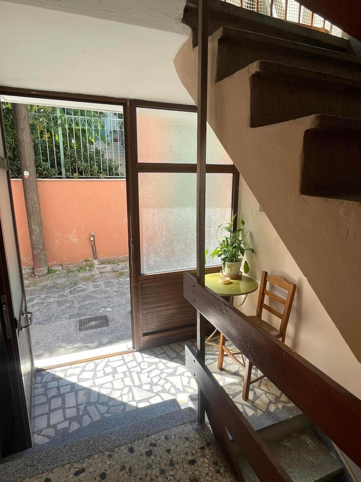MytilíniKonstan'Shouseアパートメント エクステリア 写真