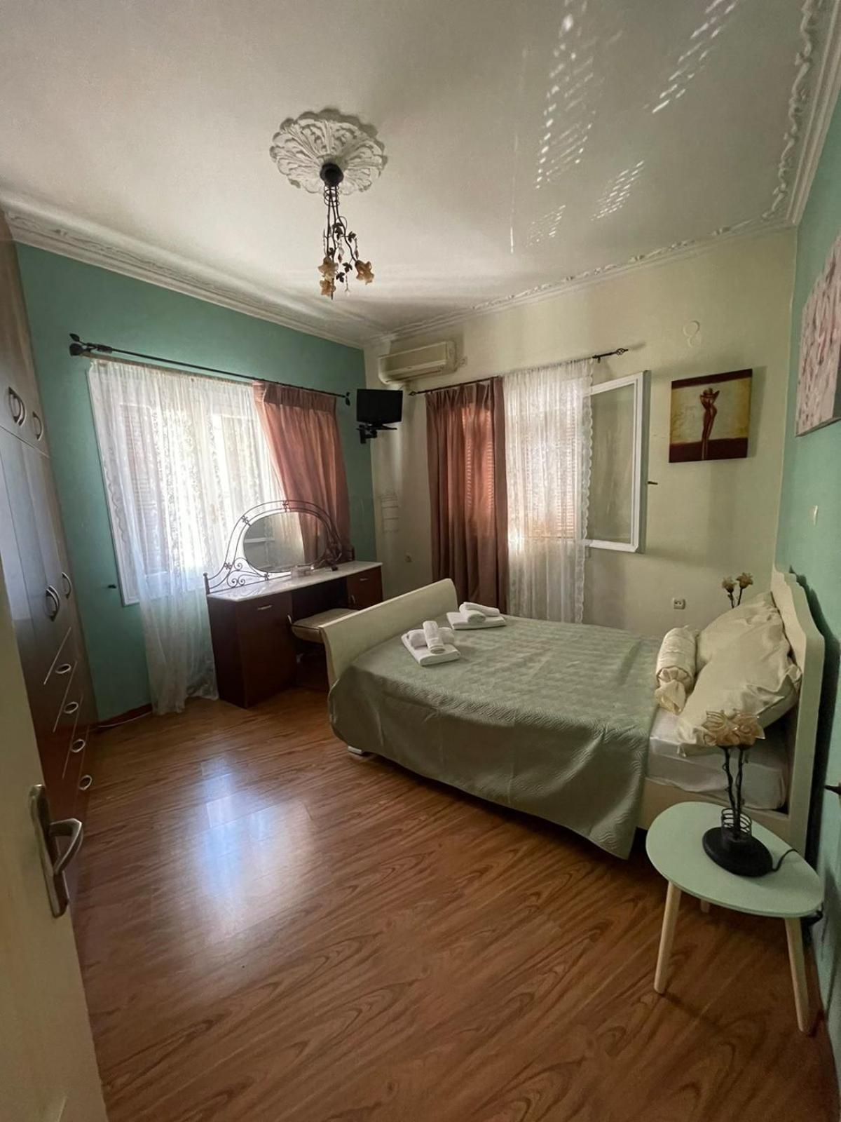 MytilíniKonstan'Shouseアパートメント エクステリア 写真